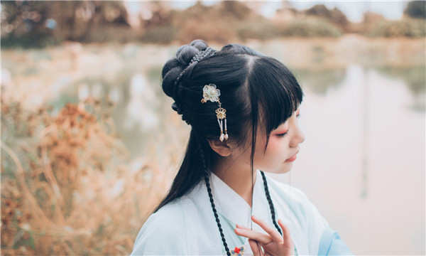 陈巴尔虎试管助孕生子多少钱？了解真实费用让你更安心
